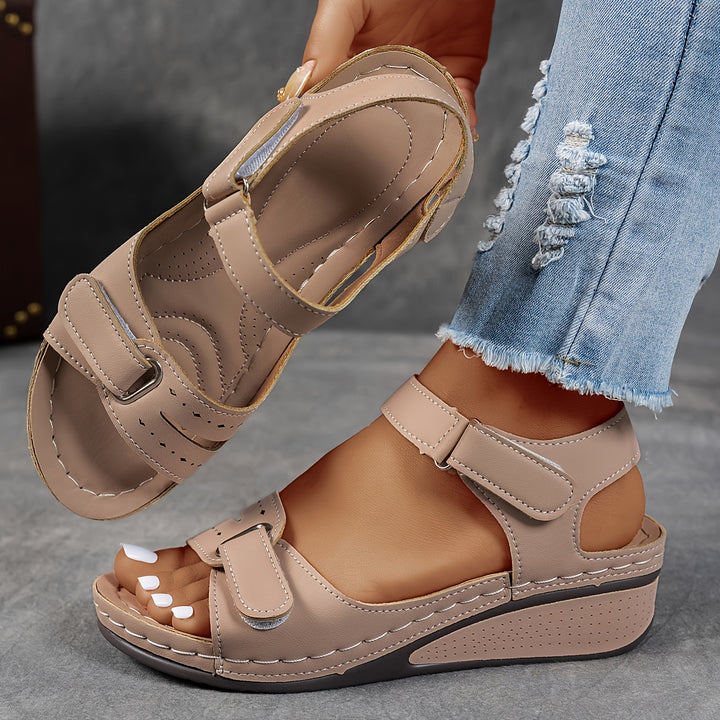 Orthopedic sandals for women