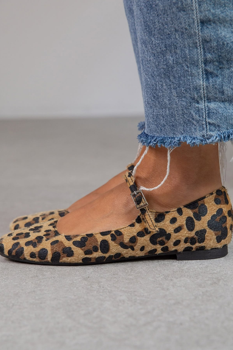 Lena | Ballet Flats with Closure and Adjustable Strap