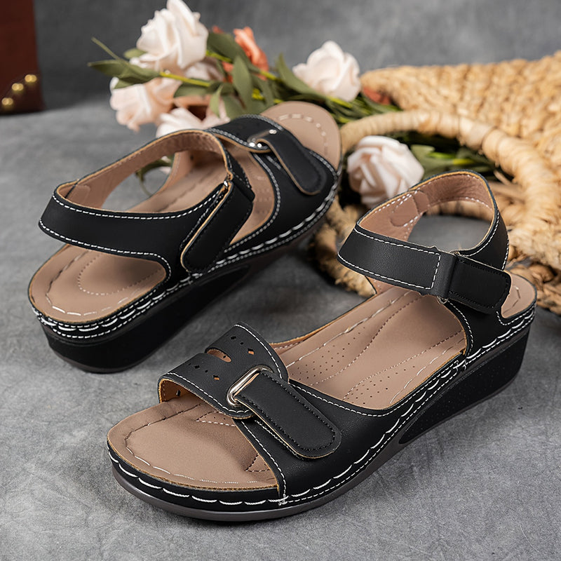 Orthopedic sandals for women