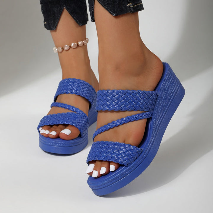 Tresseline™ — Woven Colorful Wedge Mule for Summer Lightness