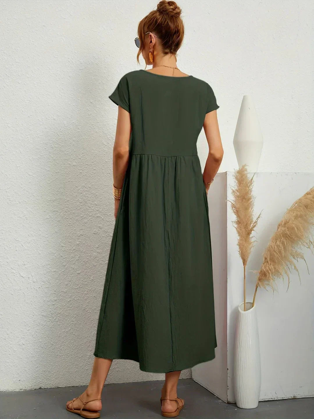 Gabriela™ | Timeless elegance fluid midi dress