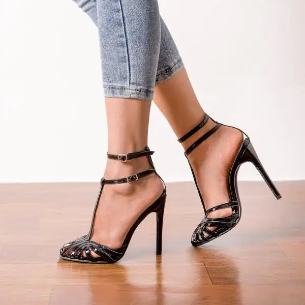 PLASIA | Elegant orthopedic heels