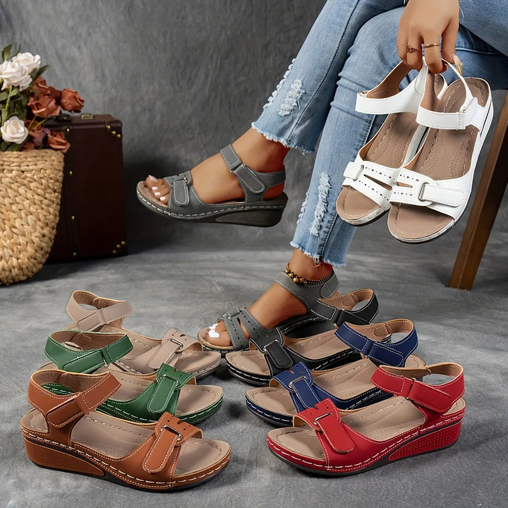 Orthopedic sandals for women