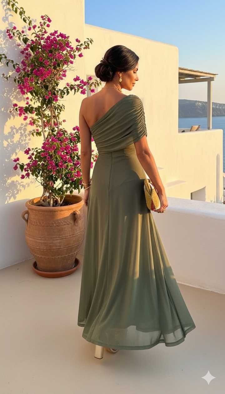 Uma - Flowing wide dress with elegant design