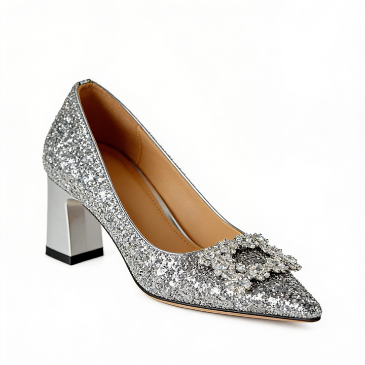 Magdalena | Orthopedic member with brocade (or "with brocade")